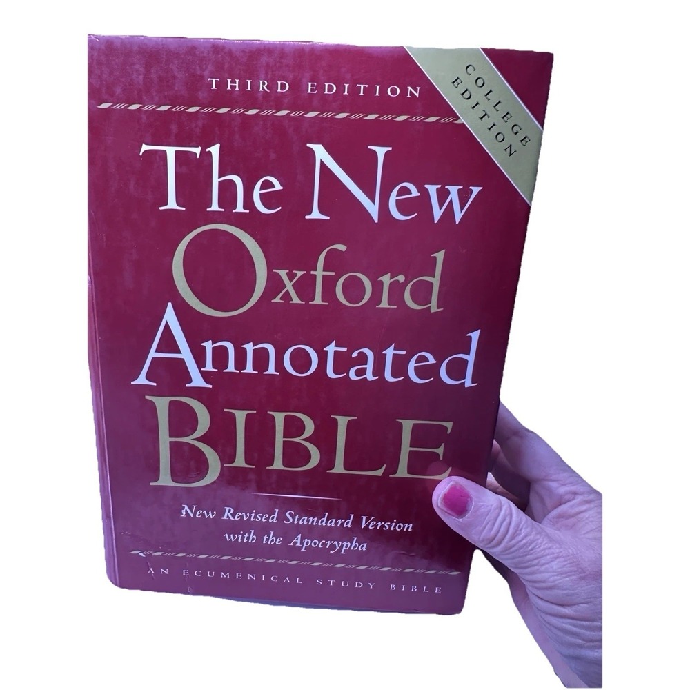 The New Oxford Annotated Bible with the Apocrypha Third Edition NRSV